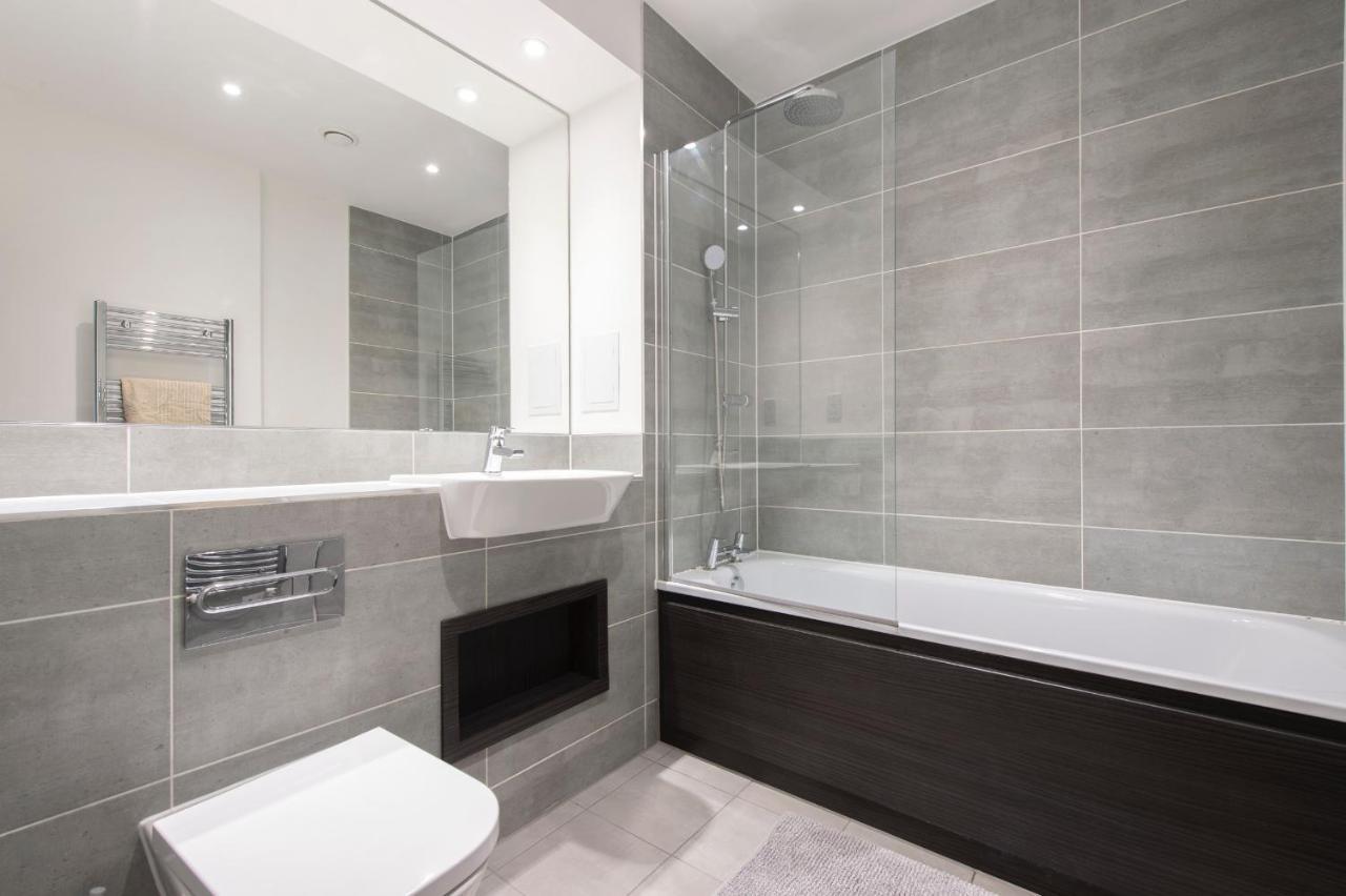Stunning Luxury 2 Bedroom London Apartment Bagian luar foto